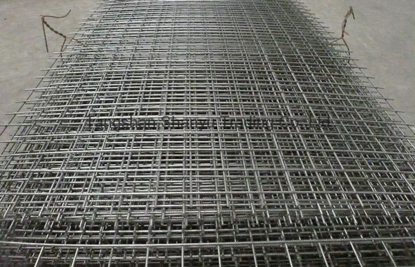 Rebar and steel wire mesh to reinforce your project